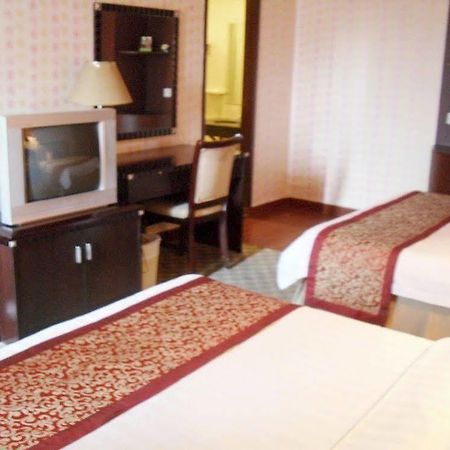 Fu Xin Long Hotel Shenzhen Exterior photo